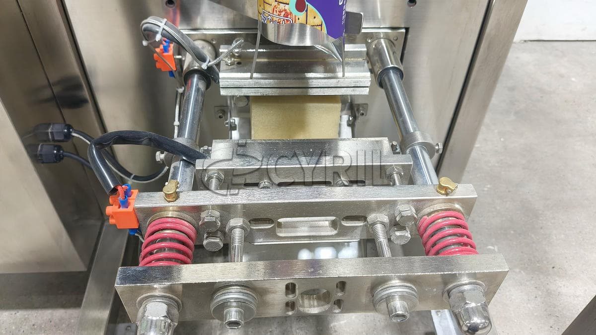 Fully automatic direct push powder packaging machine
