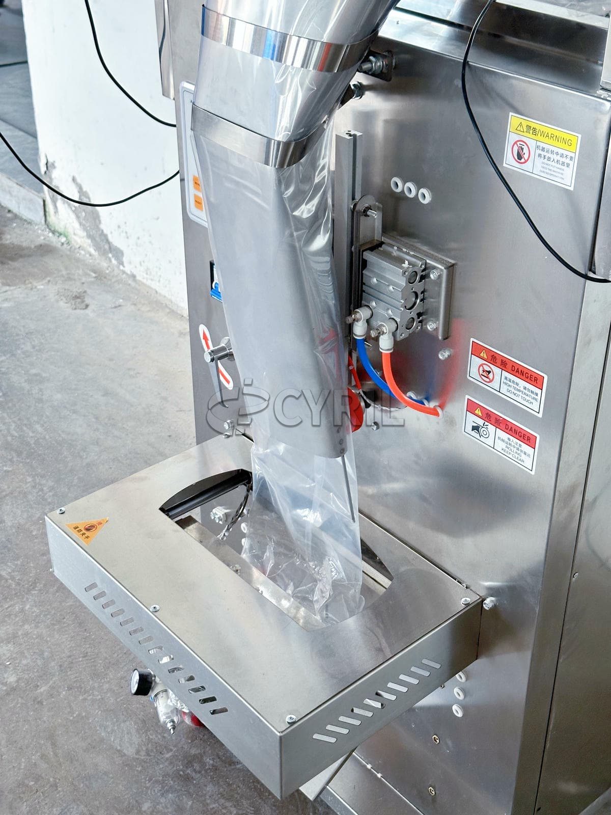 Granule packaging machine + packaging machine + coding - large + back sealing