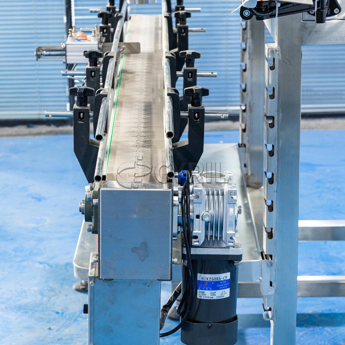 Four head weighing filling machine