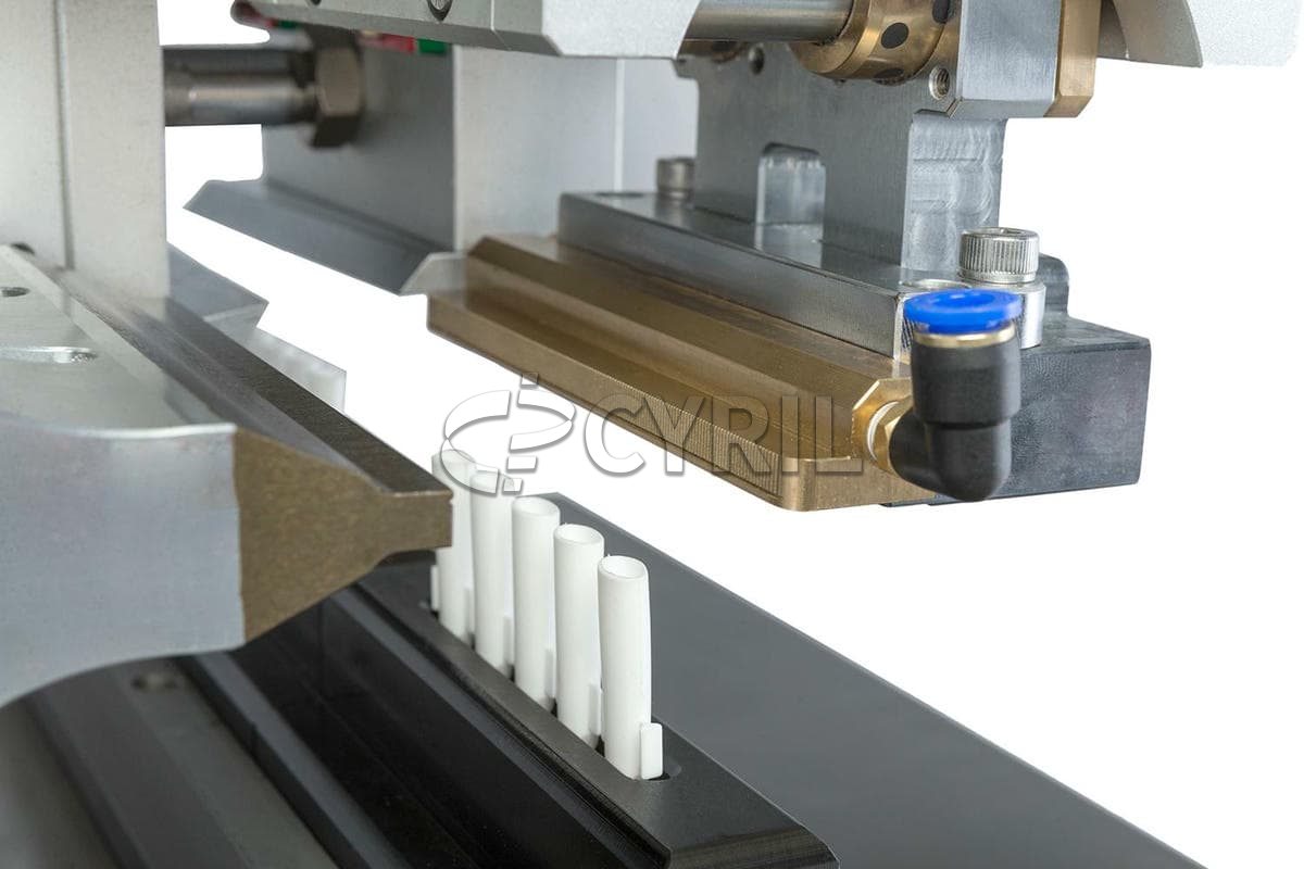 Desktop automatic frequency chasing ultrasonic sealing machine