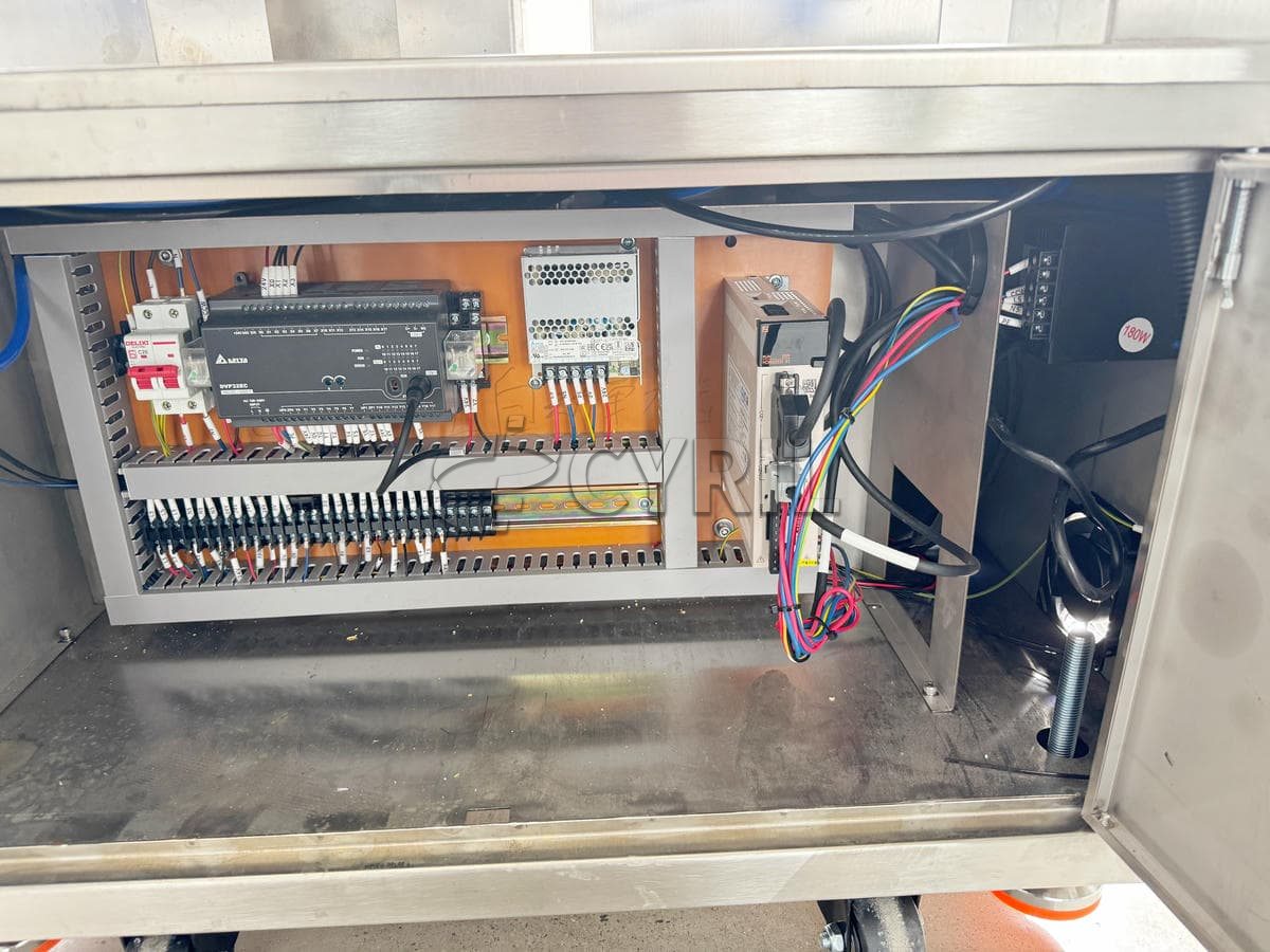 Single head gear pump round bucket filling machine
