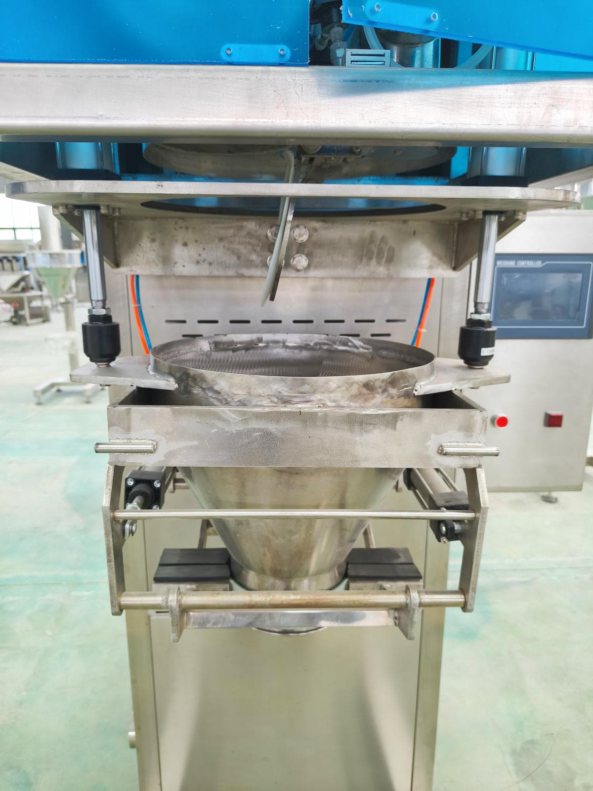 Single head push powder filling machine