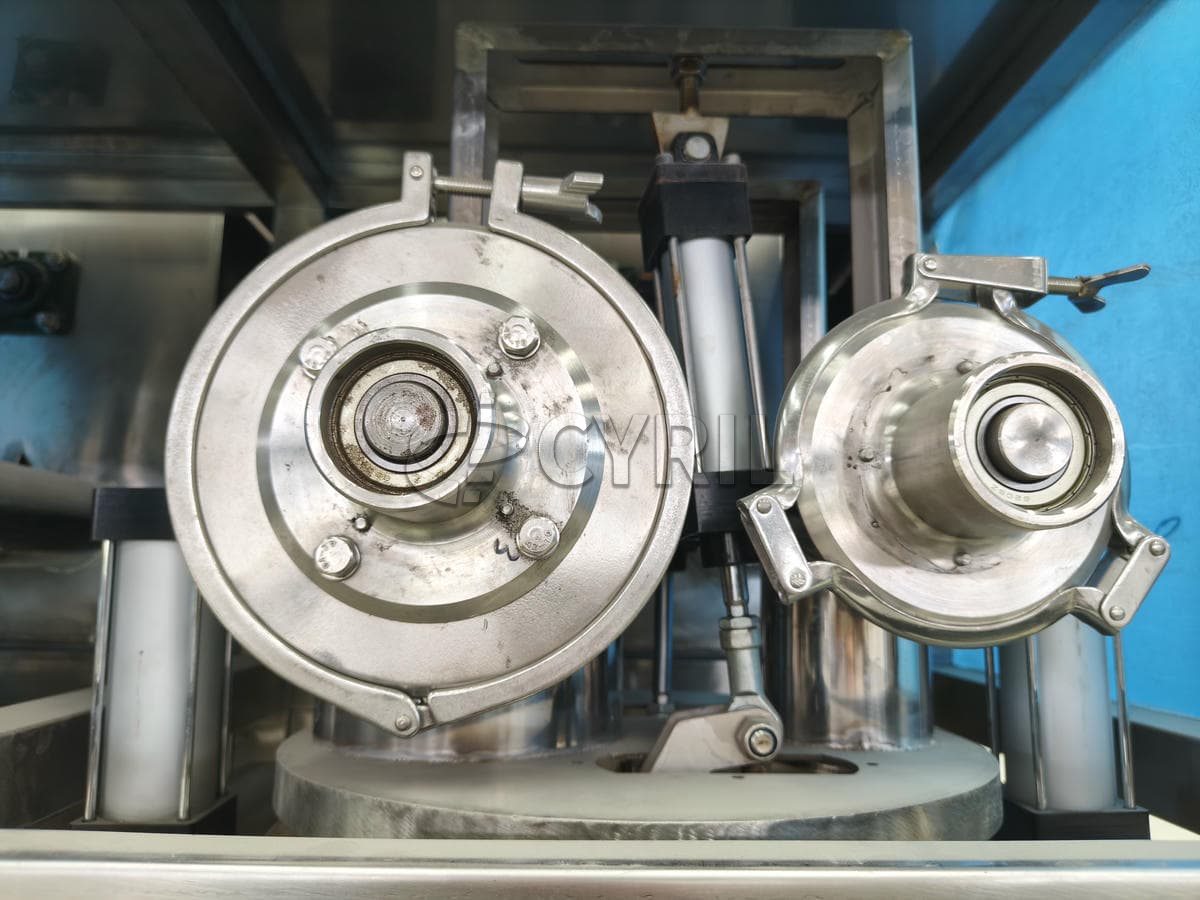 Fully automatic double-head powder filling machine