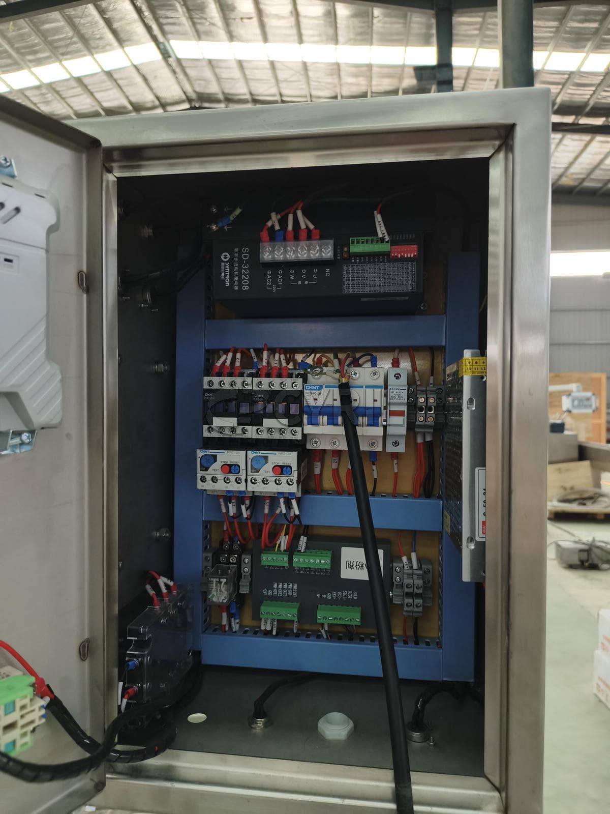 Fully automatic turntable powder bag packaging machine