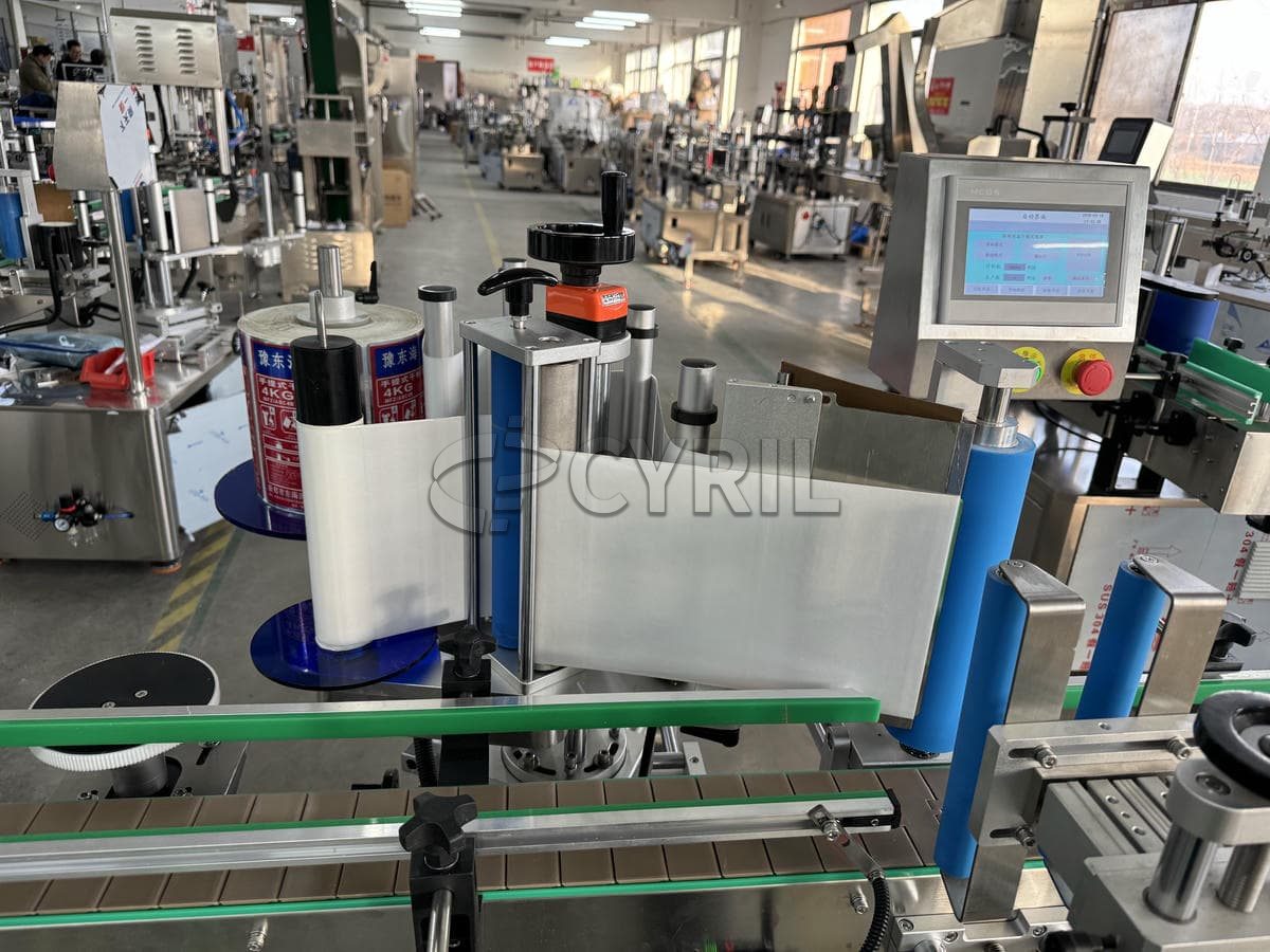 Round bottle positioning long glue stick labeling machine