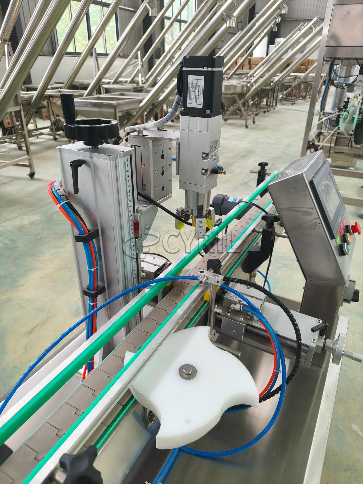 Fully automatic capping and capping machine