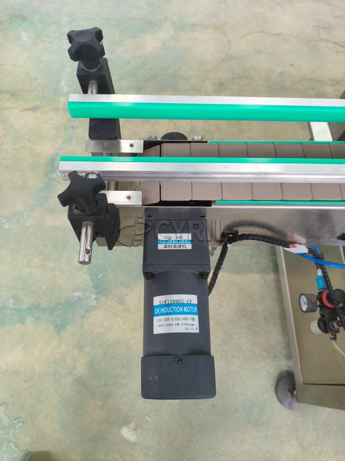 Fully automatic capping and capping machine