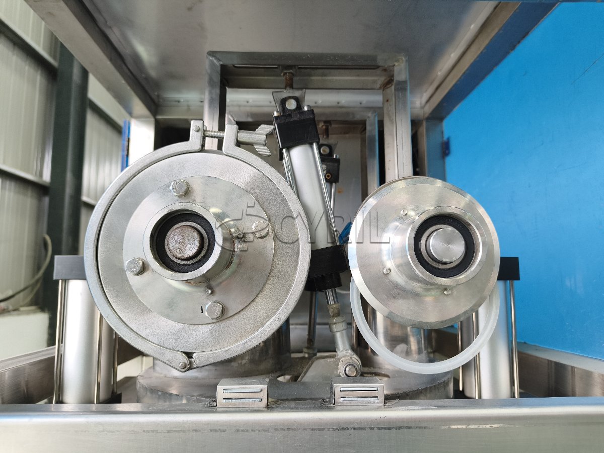 Single-head linear powder filling machine