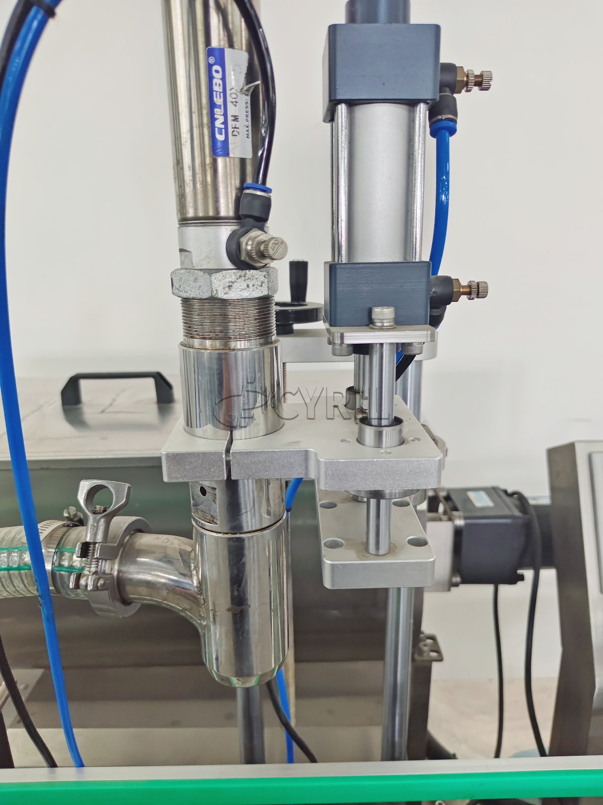 Fully Automatic Single-Head Rotary Lobe Pump Filling Machine with Square Hopper