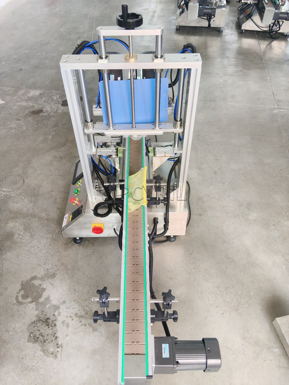 Desktop 4-Wheel Capping Machine + Delta System