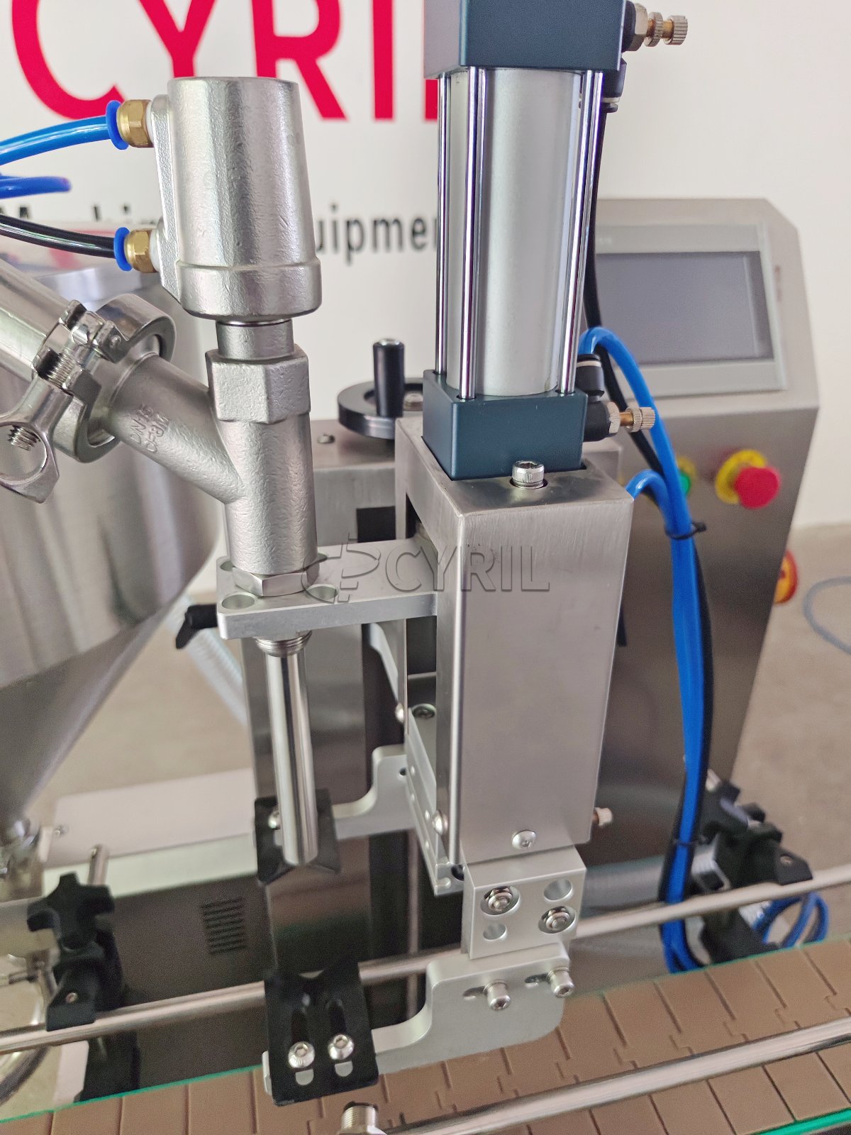 Fully Automatic Single-Head Gear Pump Filling Machine with Round Hopper