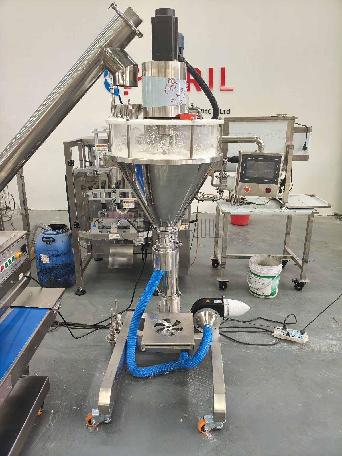 Powder filling machine + dust extraction + sealing machine