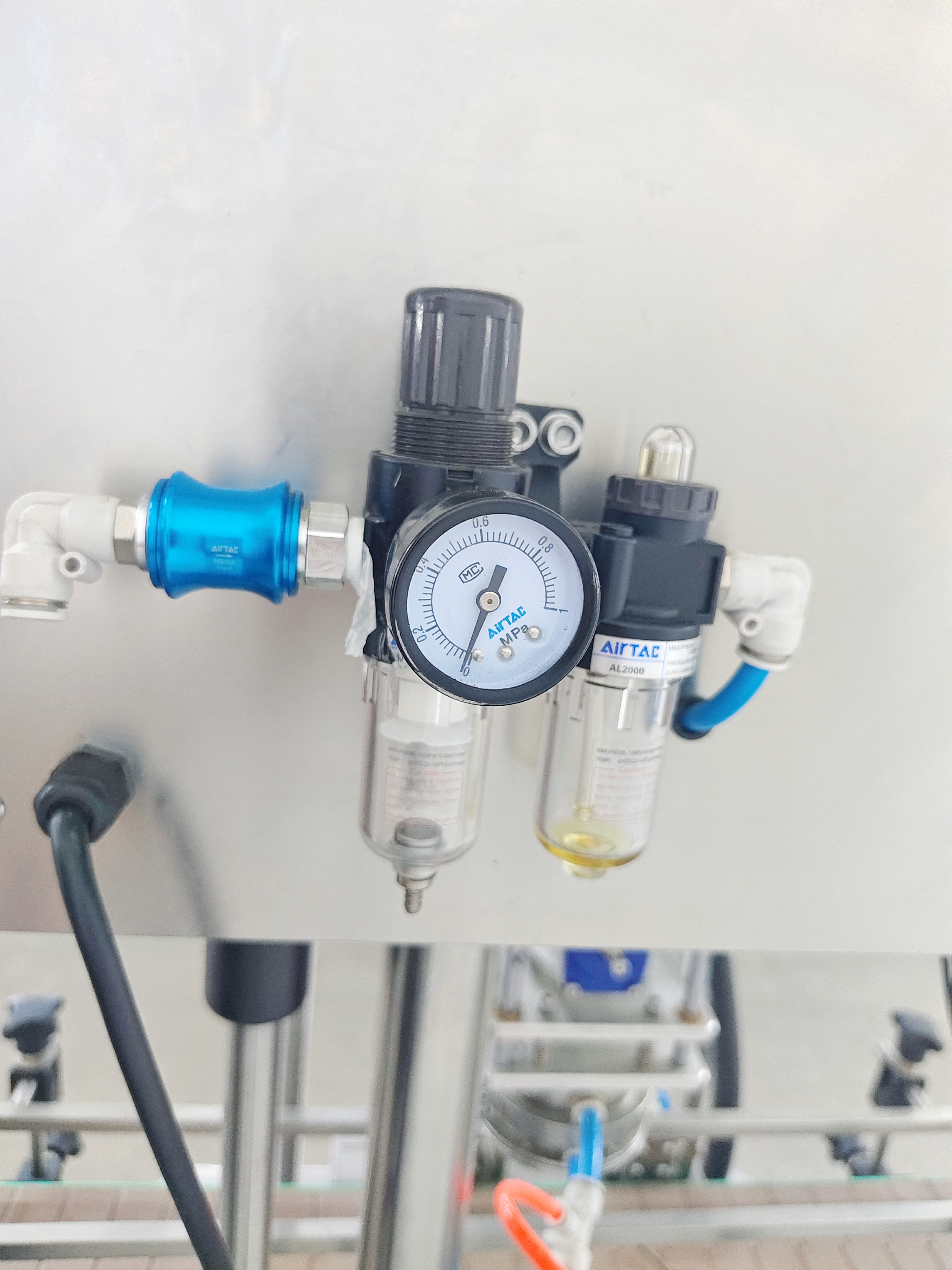 Automatic Vacuum Capping Machine for Glass Bottles