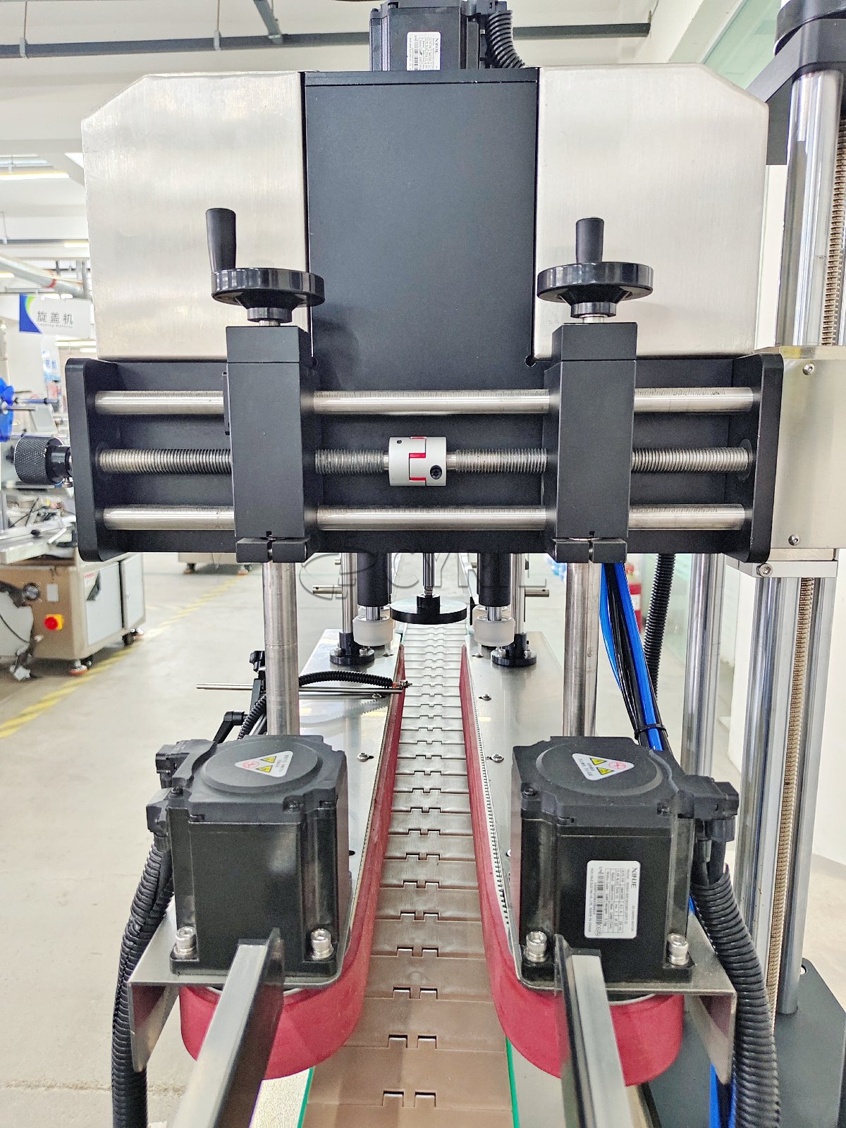 Customized Servo-Driven Four-Wheel Capping Machine