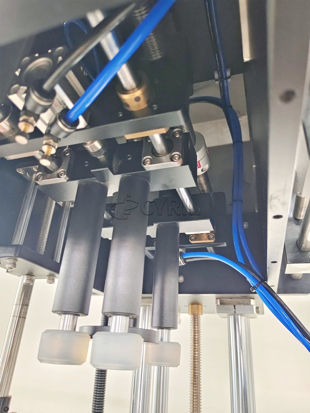 Customized Servo-Driven Four-Wheel Capping Machine