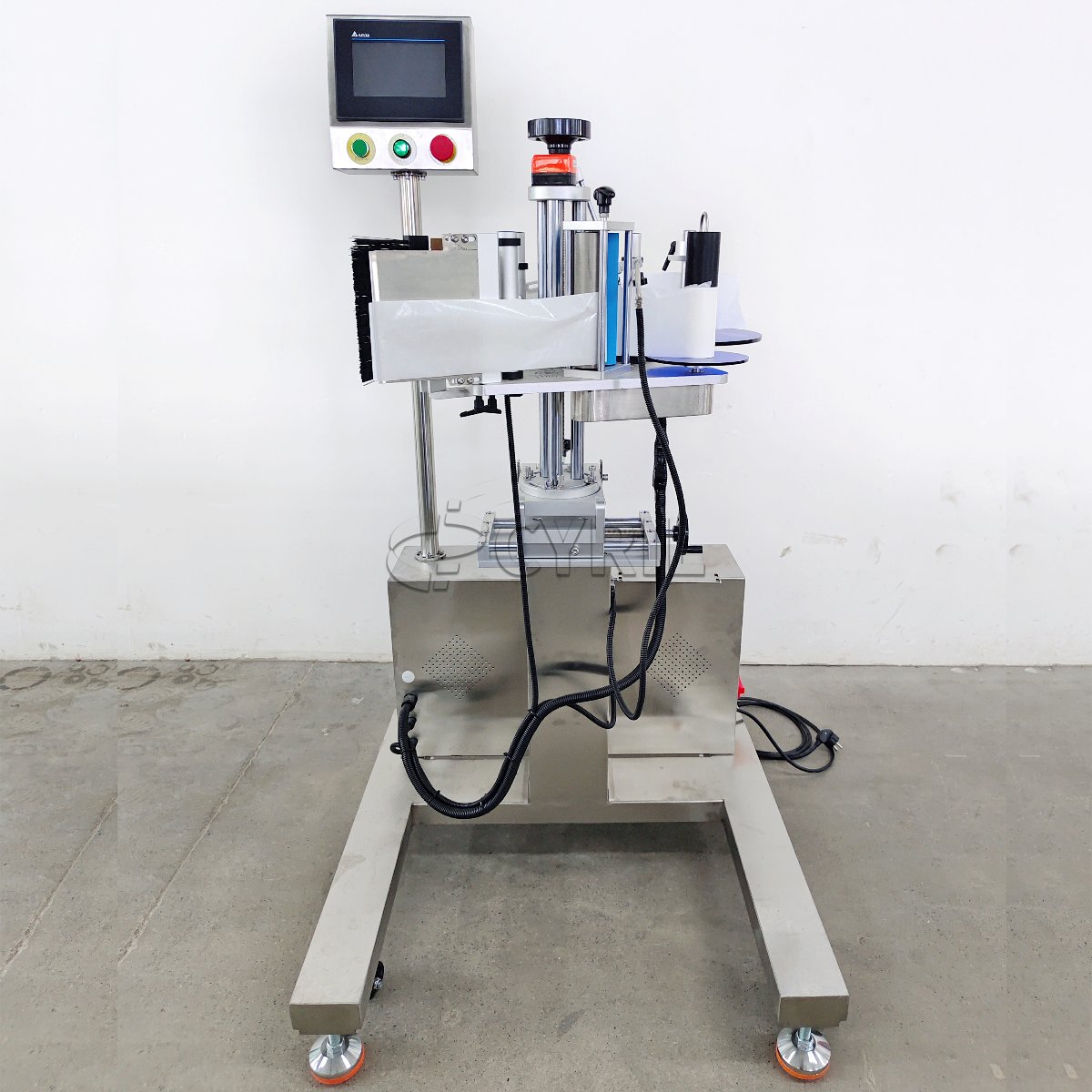 Single-side labeling machine for production lines